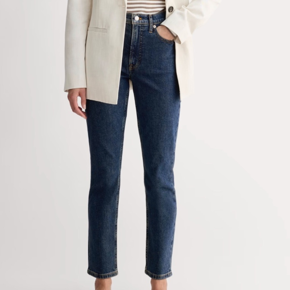 Everlane 90s Cheeky Jean Size 28